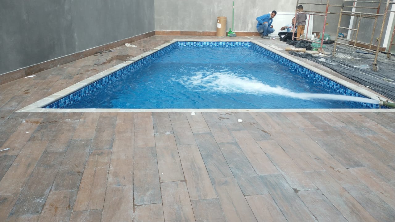 Fornecimento de Água para Piscinas: Como Calcular o Volume Correto?